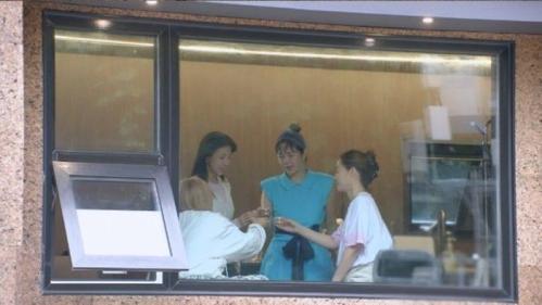 ‘당일배송 우리집’ 하지원, 20년 만에 눈물 쏟은 사연… 영화 ‘형사’ 인연 재회