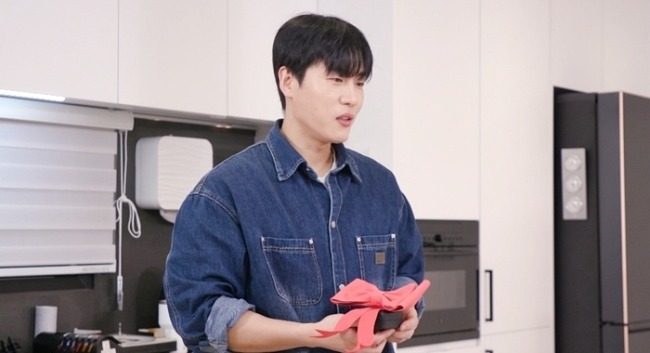 신상출시 편스토랑 323회 문원, 신지에 천만 원대 선물