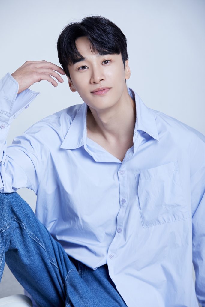신우겸, 마스크스튜디오 전속계약…“더욱 선명한 존재감” 새 행보