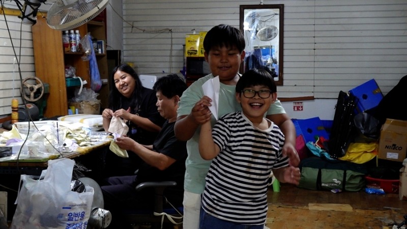 놓지 않는 손, 멈추지 않는 희망